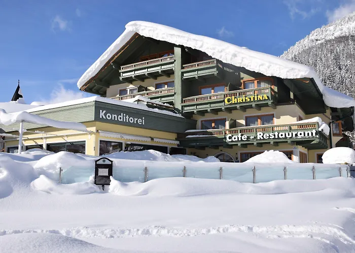 Zentrales Hotel: Hotel Christina - Ihr kleinstes 4* Hotel am Achensee
