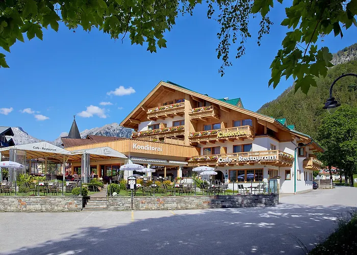 Zentrales Hotel: Hotel Christina - Ihr kleinstes 4* Hotel am Achensee